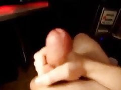 Solo male mastrubation and a huge cumshot