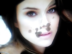 Natalie Portman Cum Tribute