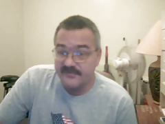 Daddy bear jerking and cumming