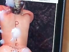 Mega cumshot on a Belgian slut