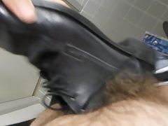 Cum in men's dress shoe