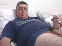 Daddy cums on cam