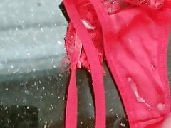 auf kleinen String gespritzt