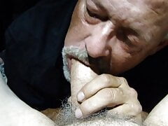 Me sucking Russ
