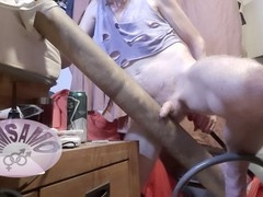 Fuck my buttplug, riding analplug, real amateur