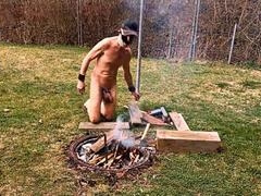 Nakedslave666 Outdoor Slave Jerk