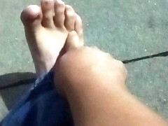 Right foot outdoor