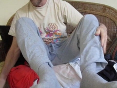 hairyartist Will in sweatpants saga