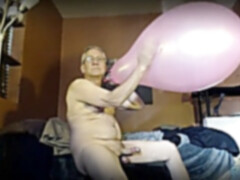 Balloonbanger 44) Squishy, Squeezy, Squeaky Balloon w jizm