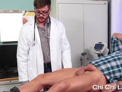 Cub Michael Roman enticed by perverted homo therapist Kyle Hart