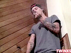 Sexy ass thug Kyd Cash enjoys to smoke and wank his giant dick