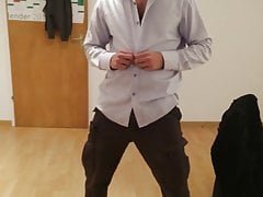 BEAUTIFUL SEXY WANKER HUGE COCK Solo 06
