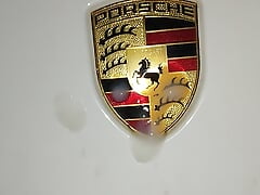 Porsche Cum Play