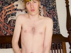 Loki variant making some mischief