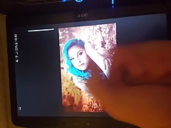 Cum tribute for tattooed BBW