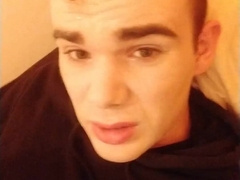 Femboy jizm in face