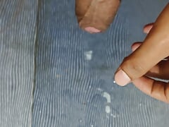 Indian man masturbated by thinking about his sexy aunty amd