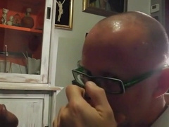 Nachbar saugt gerne234