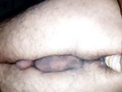 Quiero mamar y montar una verga que agrande mi hoyo!!