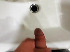 Abspritzen im Bad