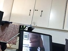 Wanking & cumming to bigsimonlondon