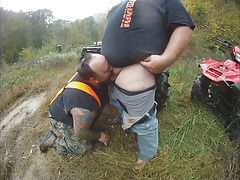 Rain does not stop the muddy bubbas