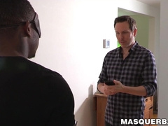 I watch how seductive black hunk Hendell wanks hard his BBC