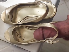 Arabic mature sandals cum