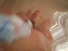 Sam Anslo jacking off in the shower