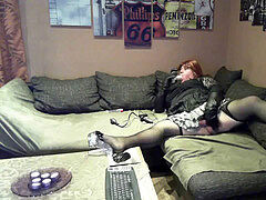 Micha DWT: Webcam-Action with fake penis & Analplug