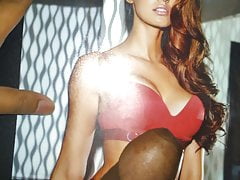Disha Patani takes a thick and massive load