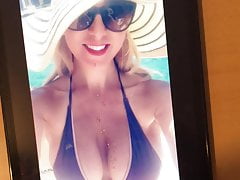 Cum Tribute a hot milf (user request)