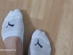 I Cum on my feet ans my favorite white Peds socks