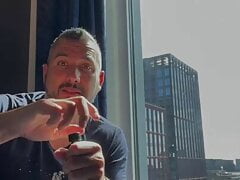 DILF sniffs poppers and jerks his bug uncut dick PREVIEW