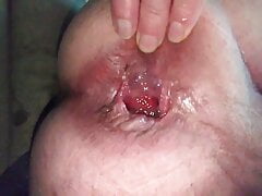 Arse gaping for your pleasure