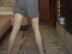 Трясу мелким хуем под бутырку моя любимая группа