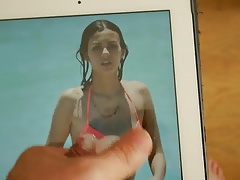 Cum on Victoria Justice in bikini - october 2016