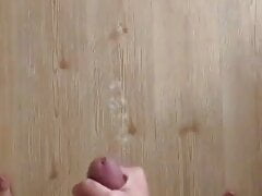 Cumshot floor