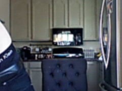 Str8 dudes stroke in the kichen