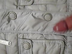 shiny black down jacke Down jacket