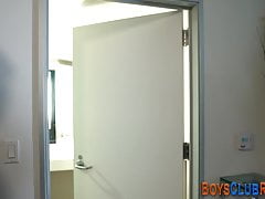 Gay amateur fucks ass raw in 3way
