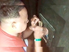 Levei um um amigo na cabine do boquete