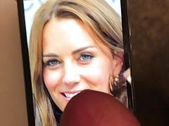 Cumtribute kate middleton