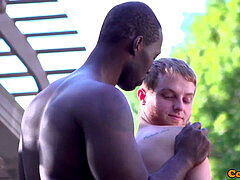 dark-hued muscle top inserting big black cock in gingers ass