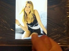 jizzing for Jennifer Aniston compete