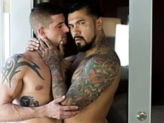 Quick bedroom fuck with horny Boomer Banks & Sean Maygers