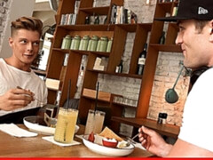 Fast-paced protected anal scene starring Christian & Ryan