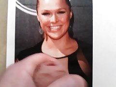 Ronda Rousey cumtribute
