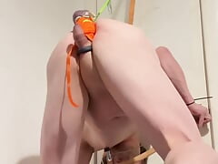 Hanging on Balls Goes Wrong