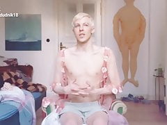 TWINK IS ALWAYS HUNGRY FOR RAW COCK